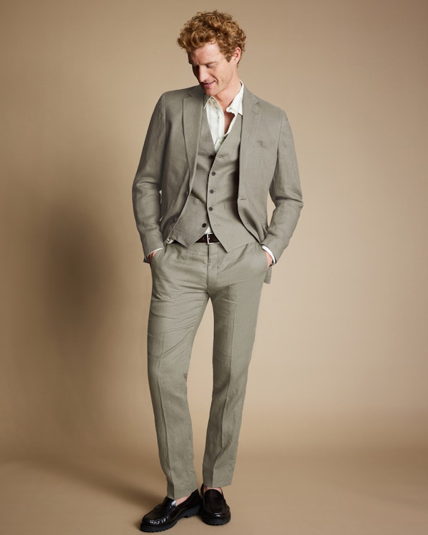 dressmann.com | Green linen suit, slim fit